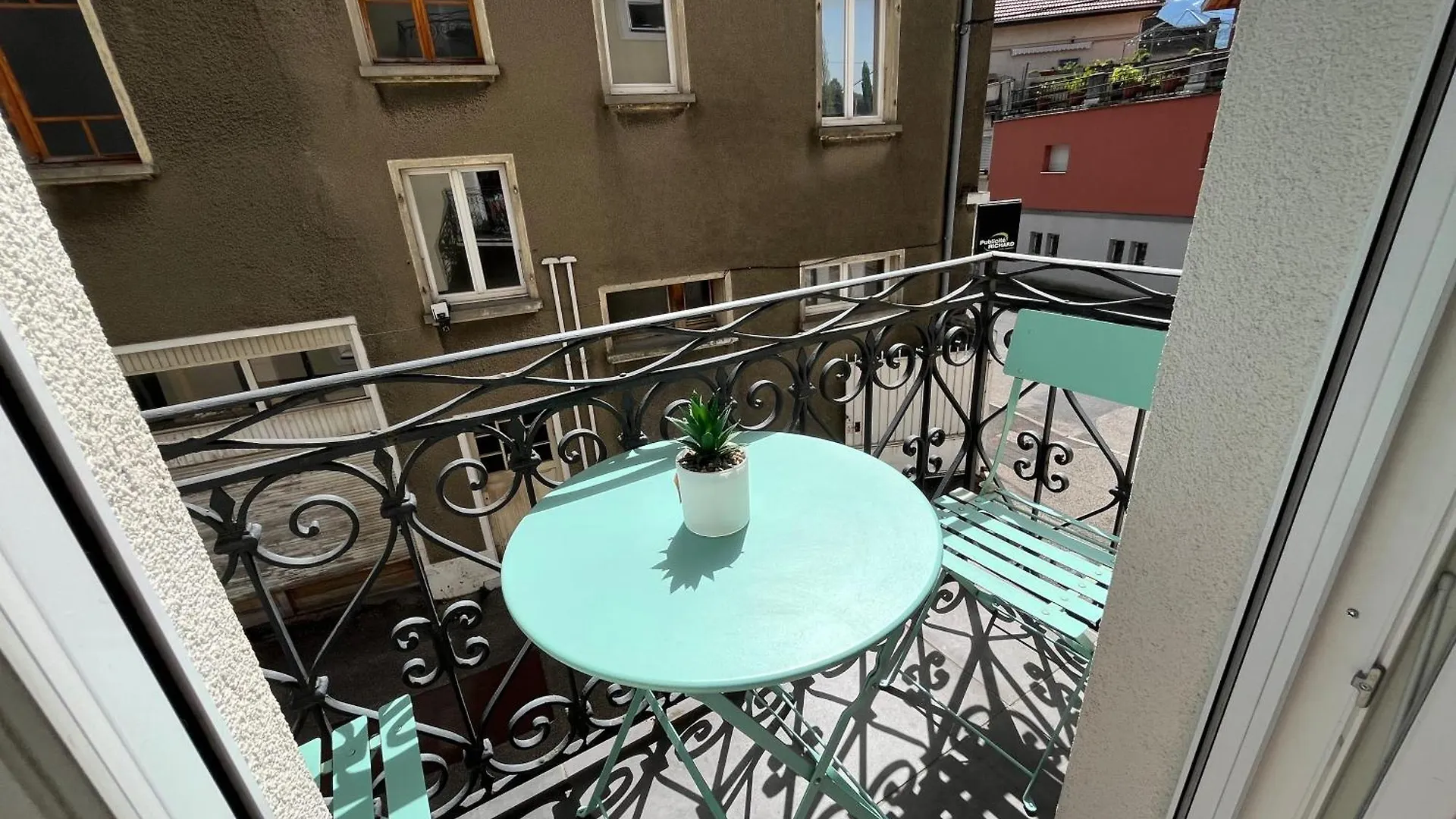 Le Jaures 2 - Proche Gare Apartment La Roche-sur-Foron 0*,